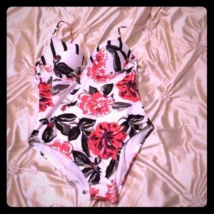 Super cute floral bathing suit